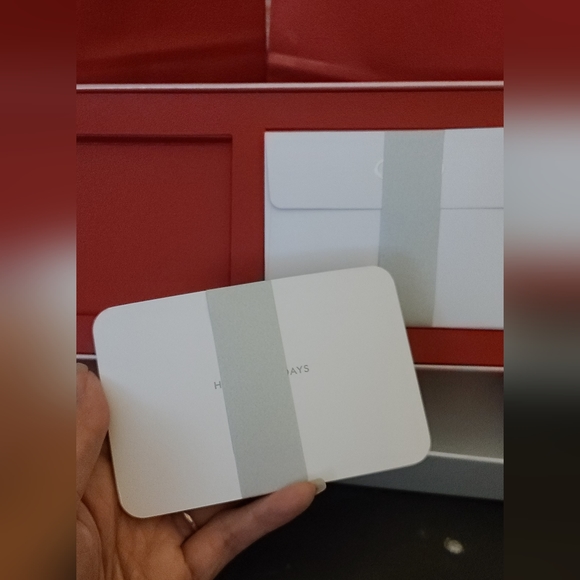 AUTHENTIC Gucci Holiday Note Cards - Picture 4 of 4